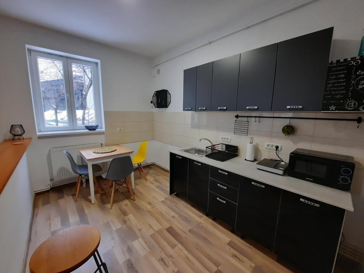 Pif Apartments Sadoveanu Braşov Exterior foto