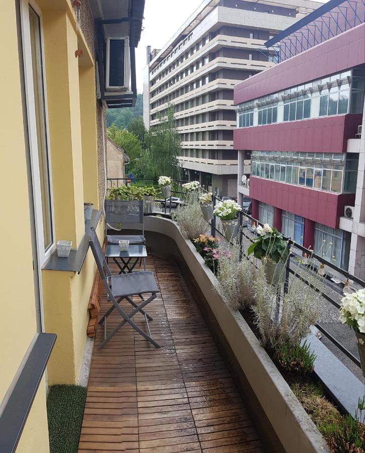 Pif Apartments Sadoveanu Braşov Exterior foto